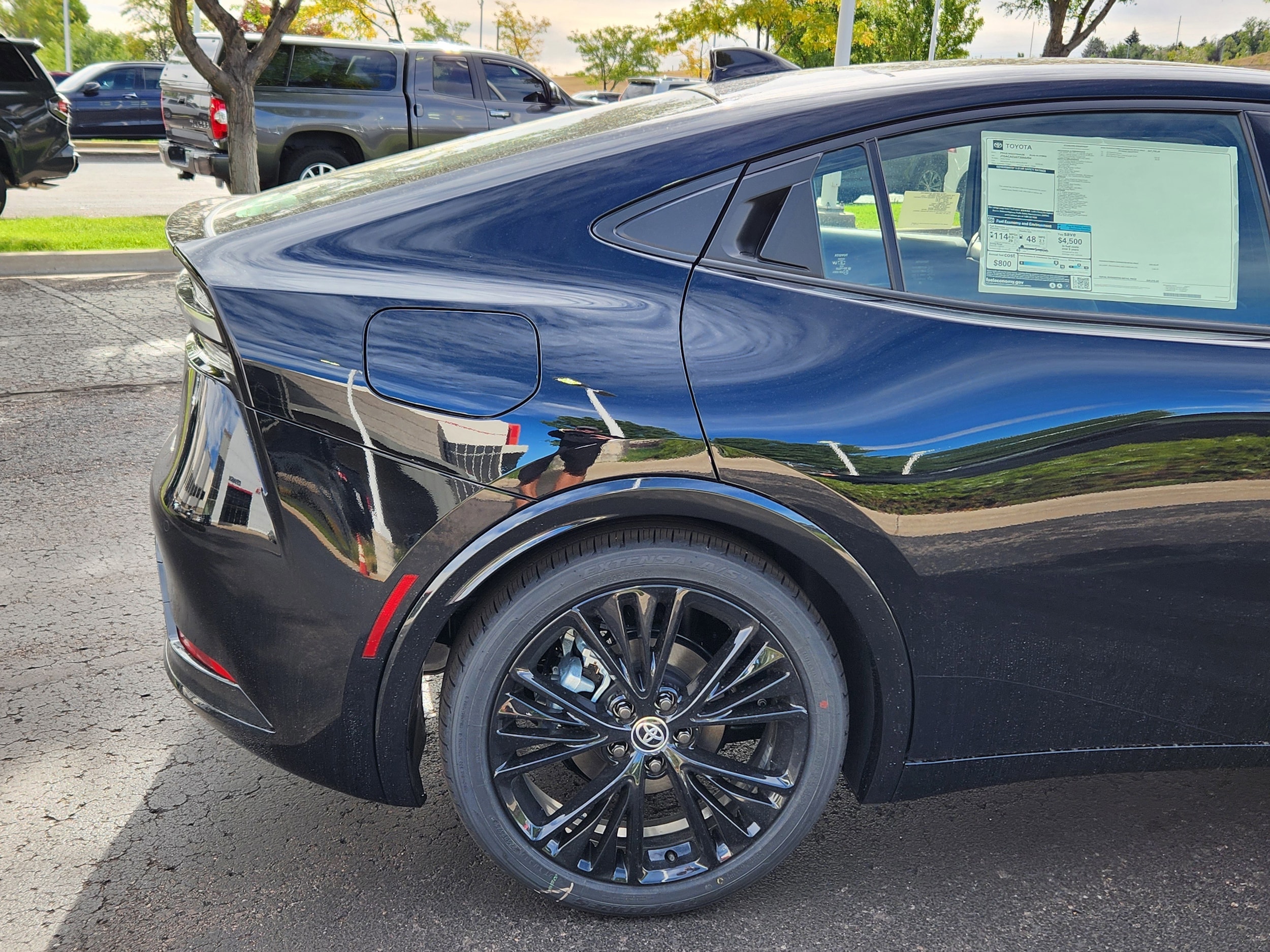 2026 Toyota Prius Plug-in Hybrid Nightshade - Photo 9