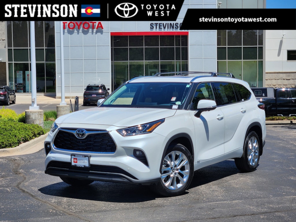Certified 2026 Toyota Highlander Hybrid Limited SUV
