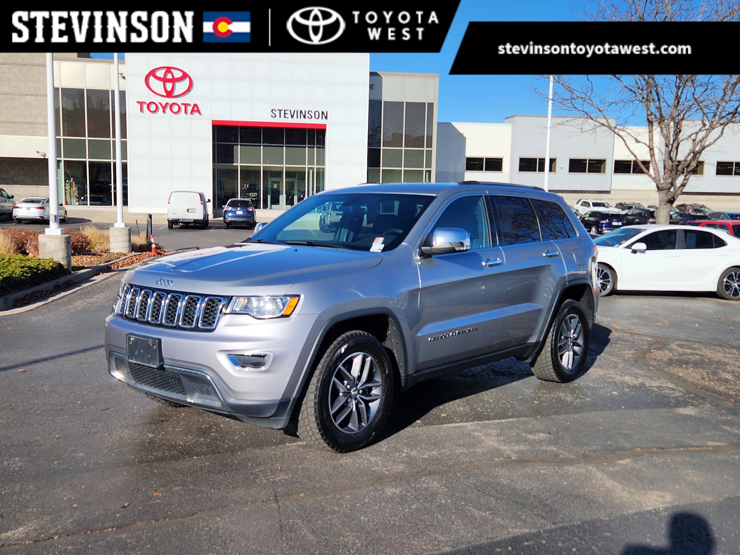 2017 Jeep Grand Cherokee Limited's photo