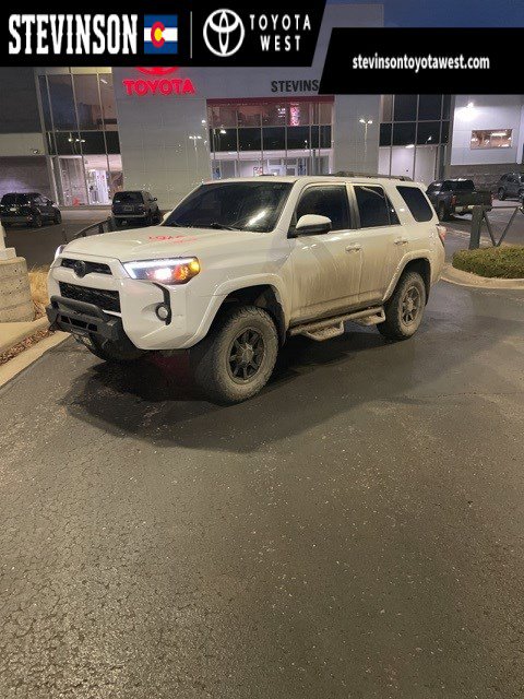 2017 Toyota 4Runner SR5's photo