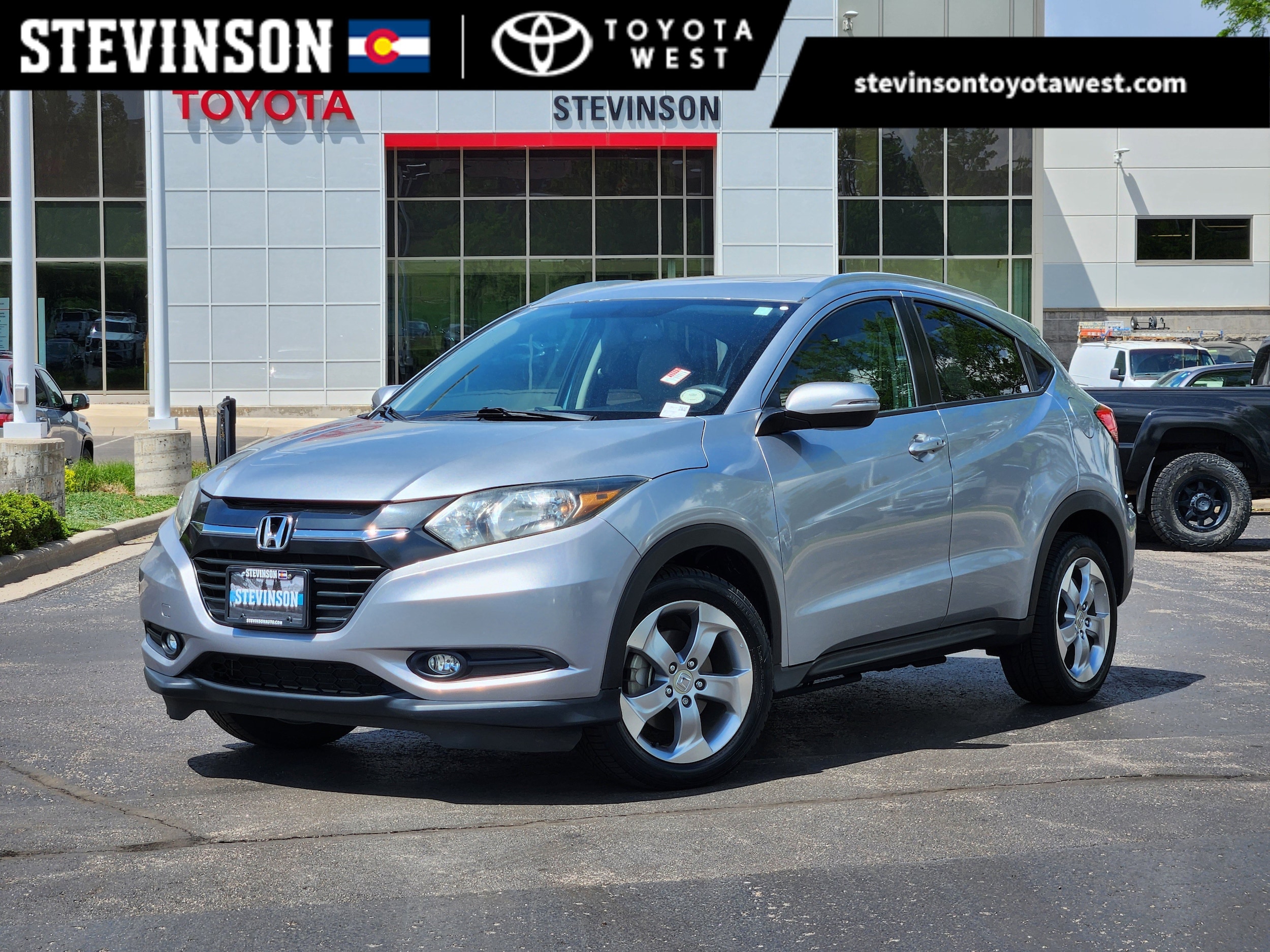 2017 Honda HR-V EX-L Navi AWD's photo