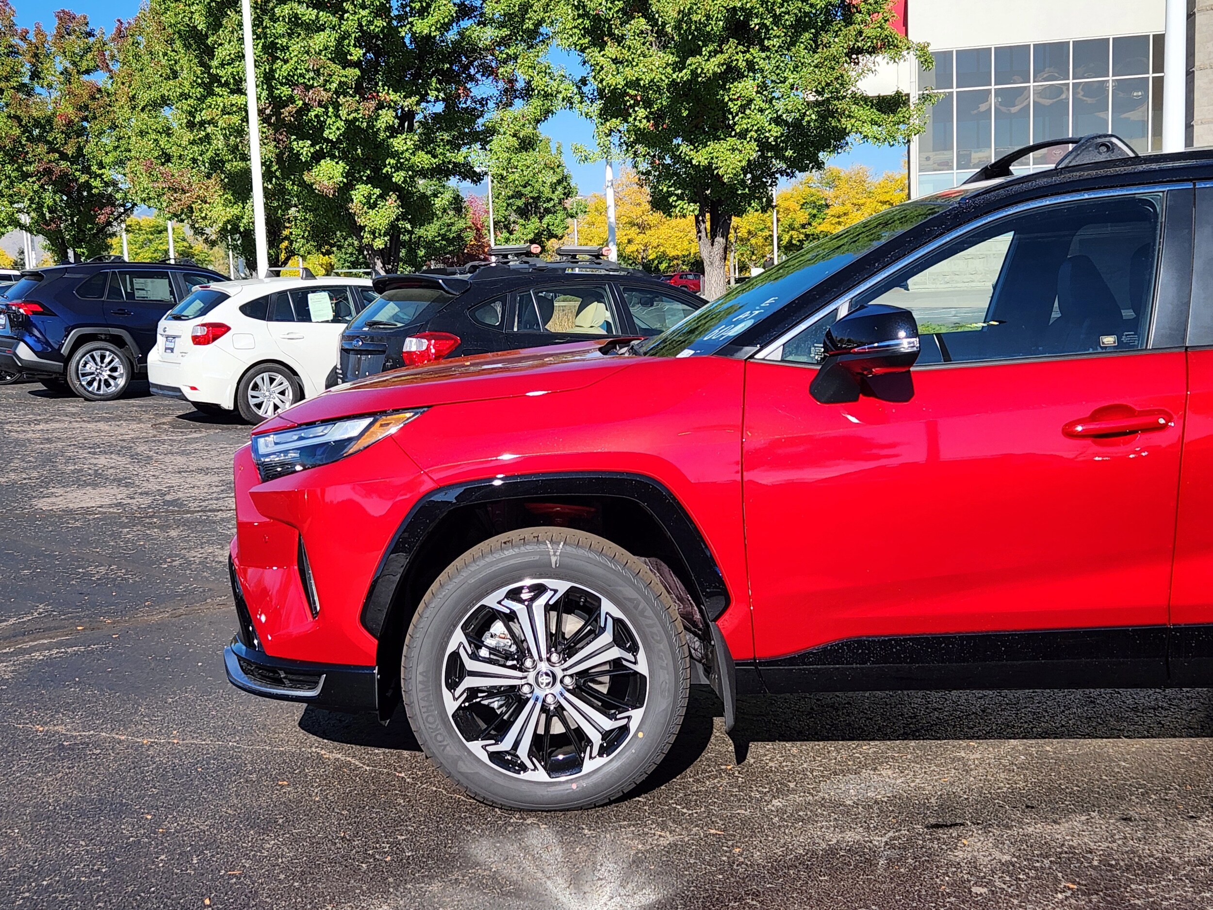 2025 Toyota RAV4 Prime XSE Premium photo 2