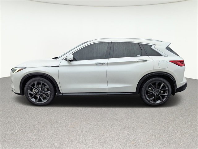 2022 Infiniti QX50 Autograph photo 2