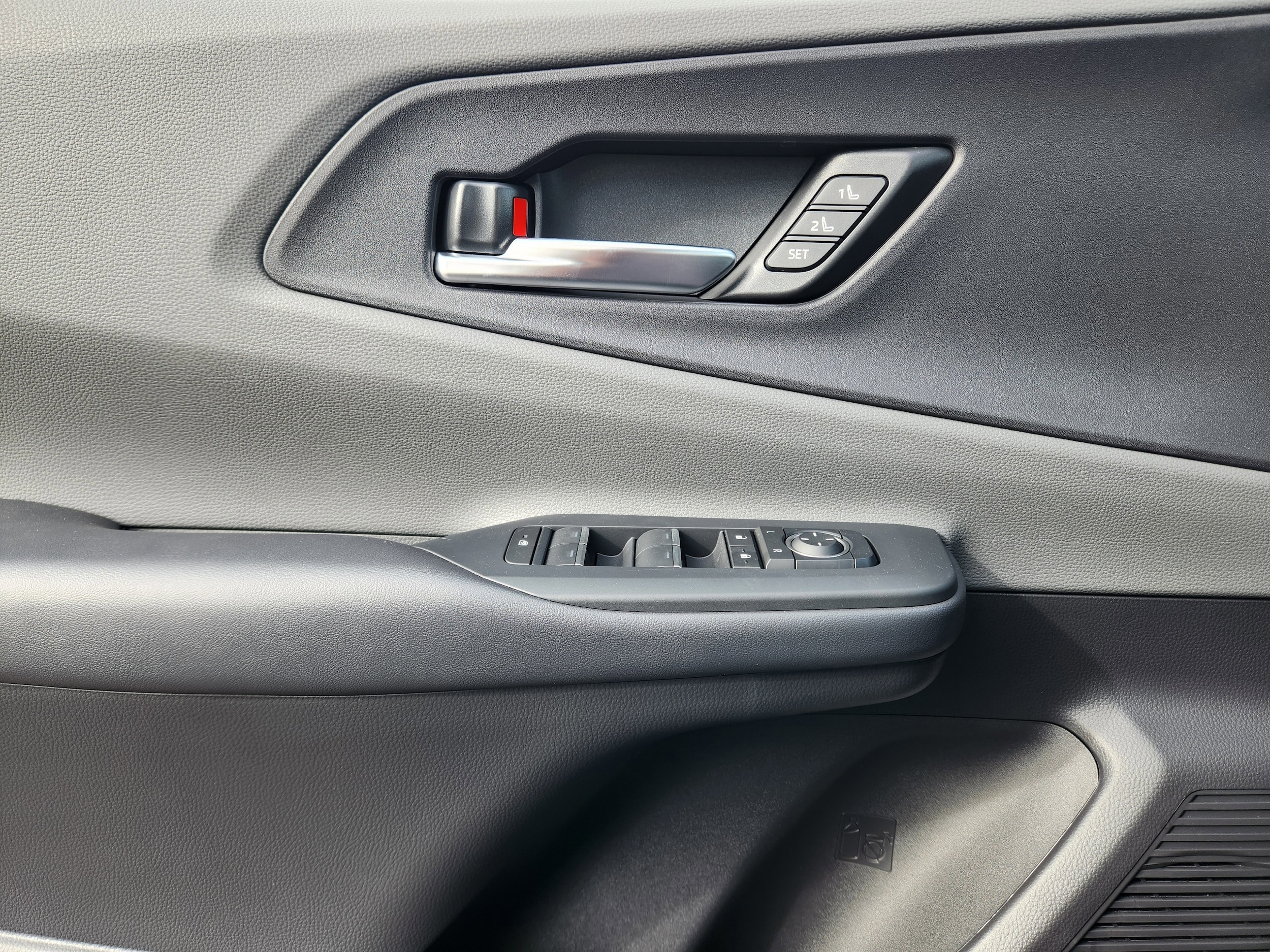 2026 Toyota Prius Limited - Photo 19