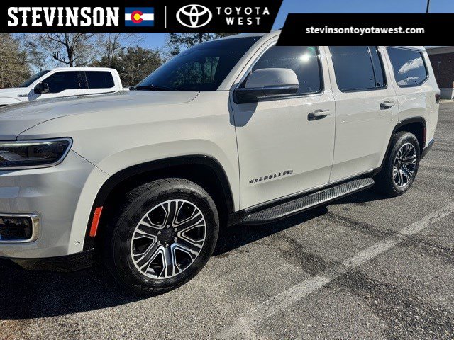 2022 Jeep Wagoneer Series III's photo