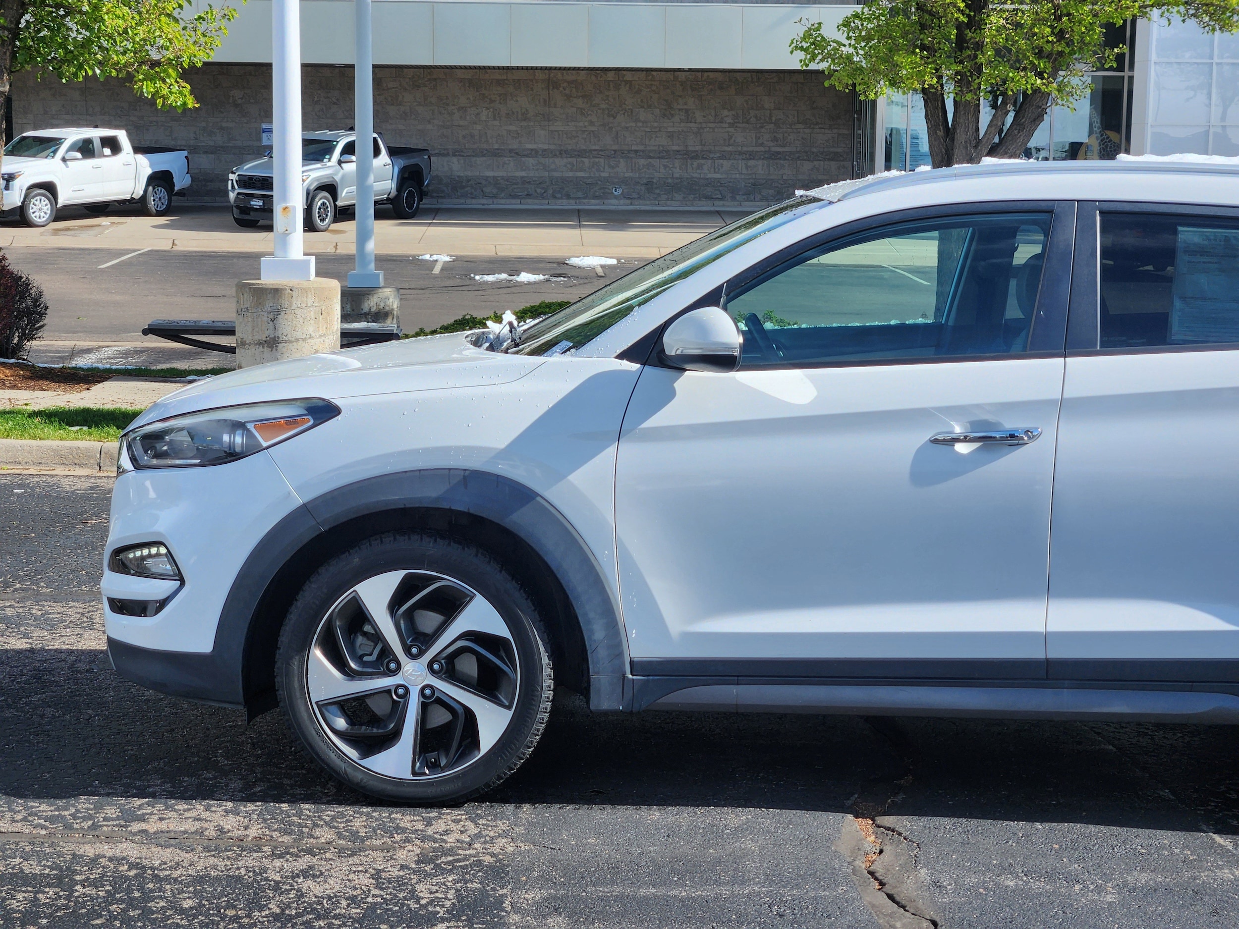 Used 2016 Hyundai Tucson Limited with VIN KM8J33A22GU047638 for sale in Lakewood, CO