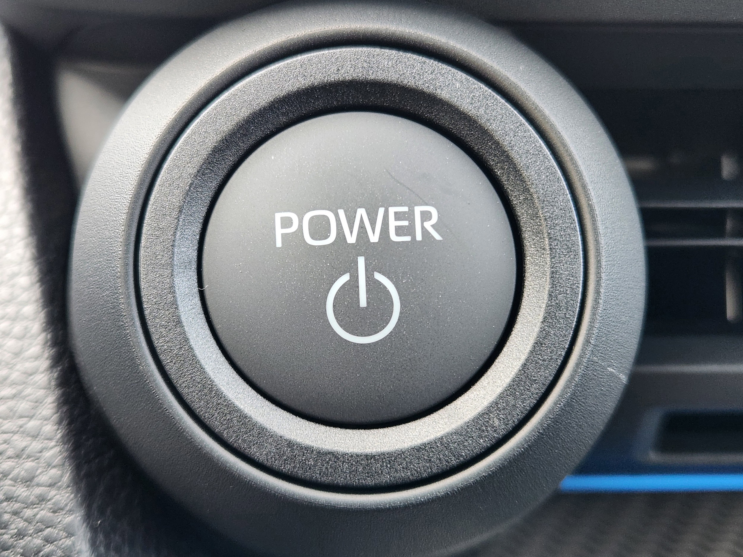 2026 Toyota Prius Limited - Photo 33