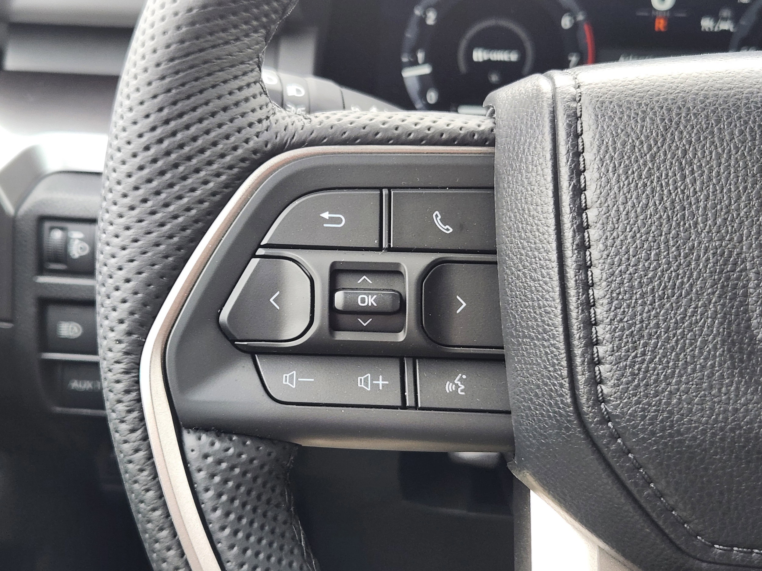 2026 Toyota Tacoma TRD Sport - Photo 31