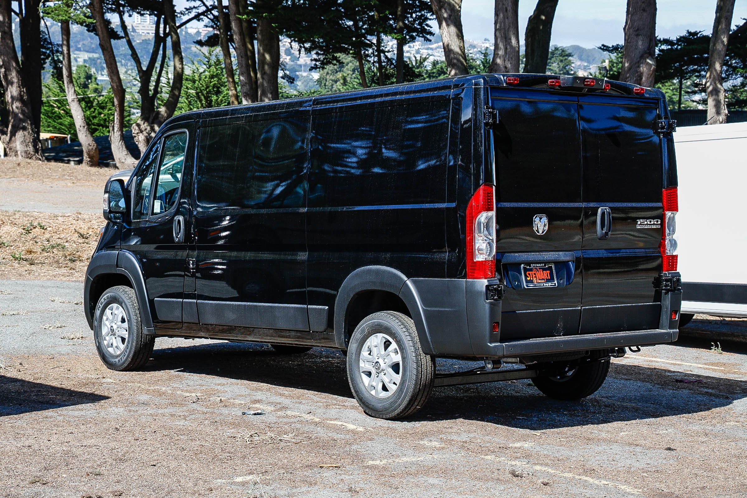 2026 Ram ProMaster 1500 PROMASTER C/V LR 136 WB — foto 16 de 29