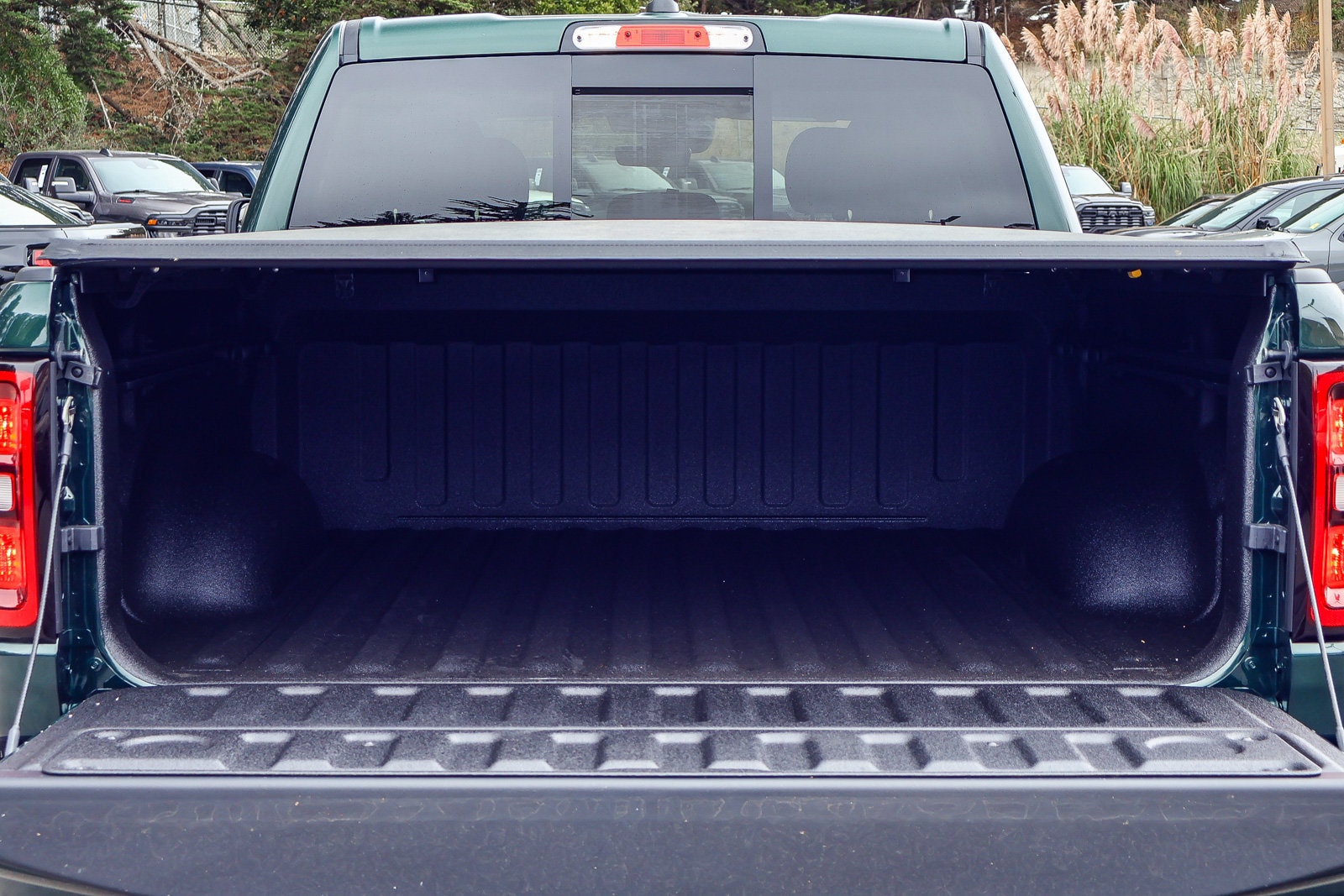 2026 Ram 1500 TRADESMAN CREW CAB 4X4 — 第 15 张照片，共 30 张