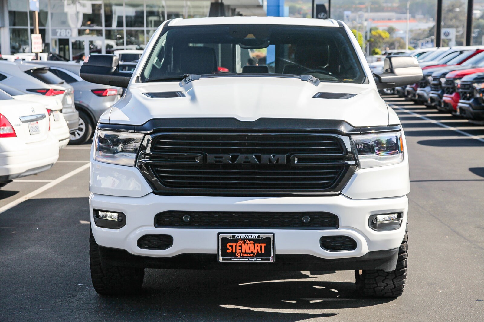 2023 Ram 1500 Laramie photo 2