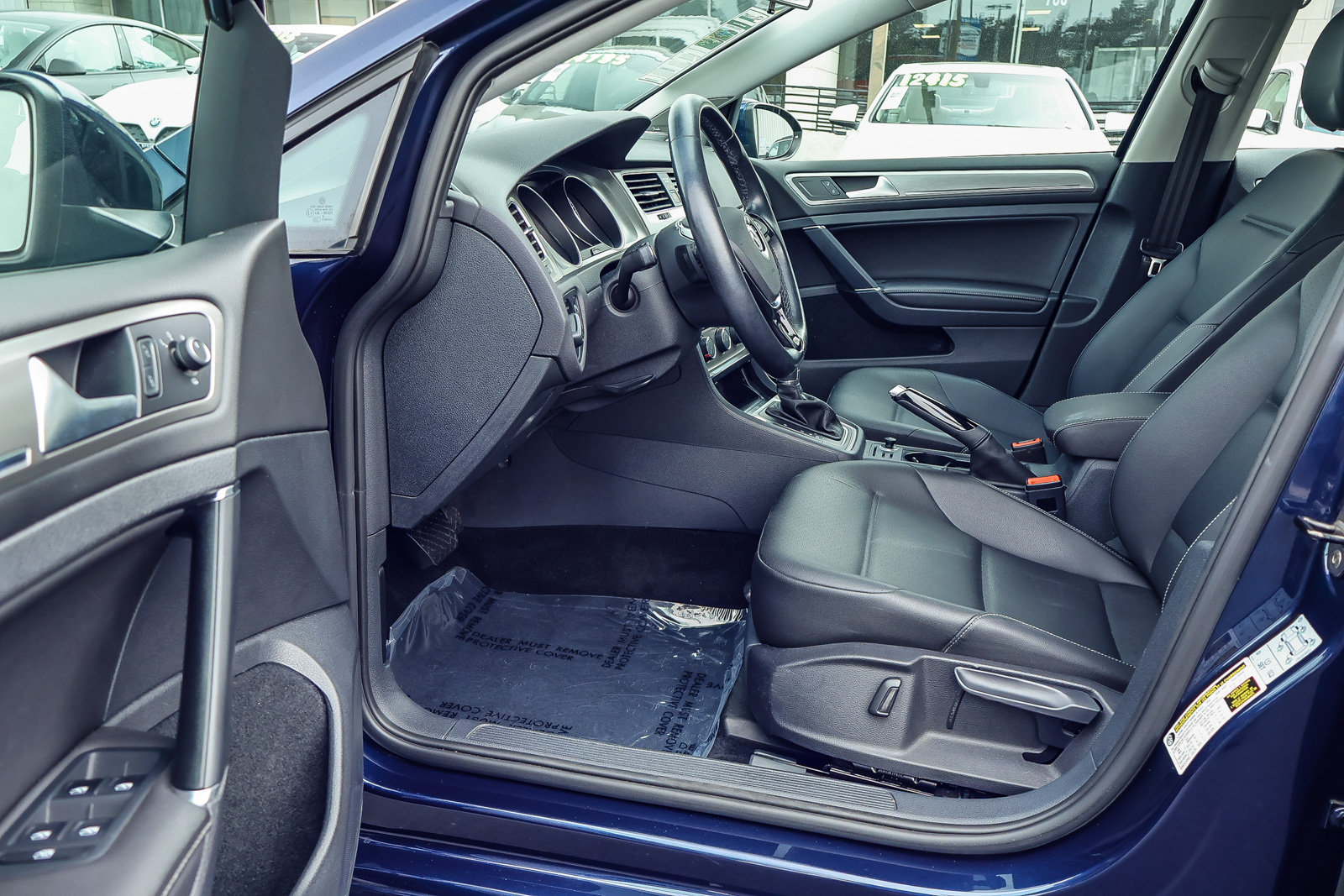 3VW217AU2GM040987