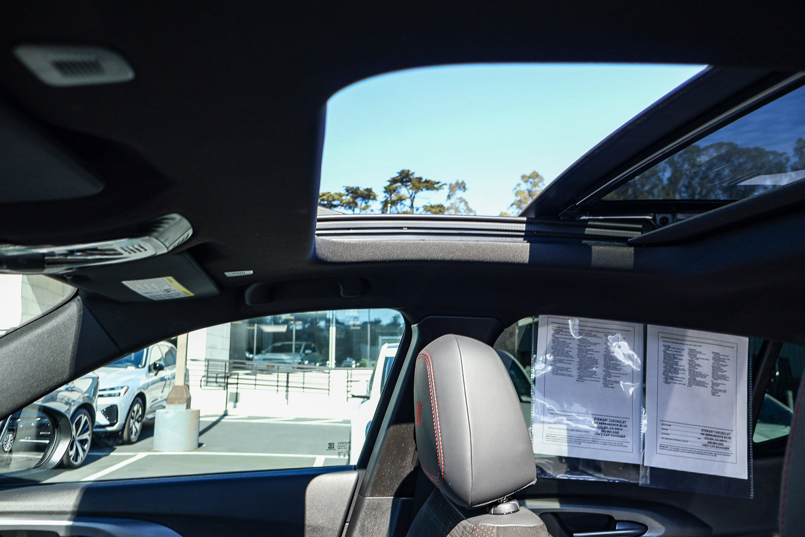 2024 Dodge Hornet R/T Plus photo 3