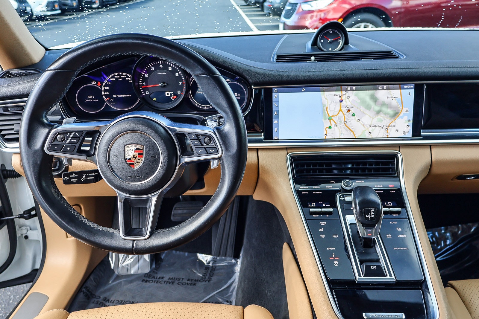 2017 Porsche Panamera 4 photo 2