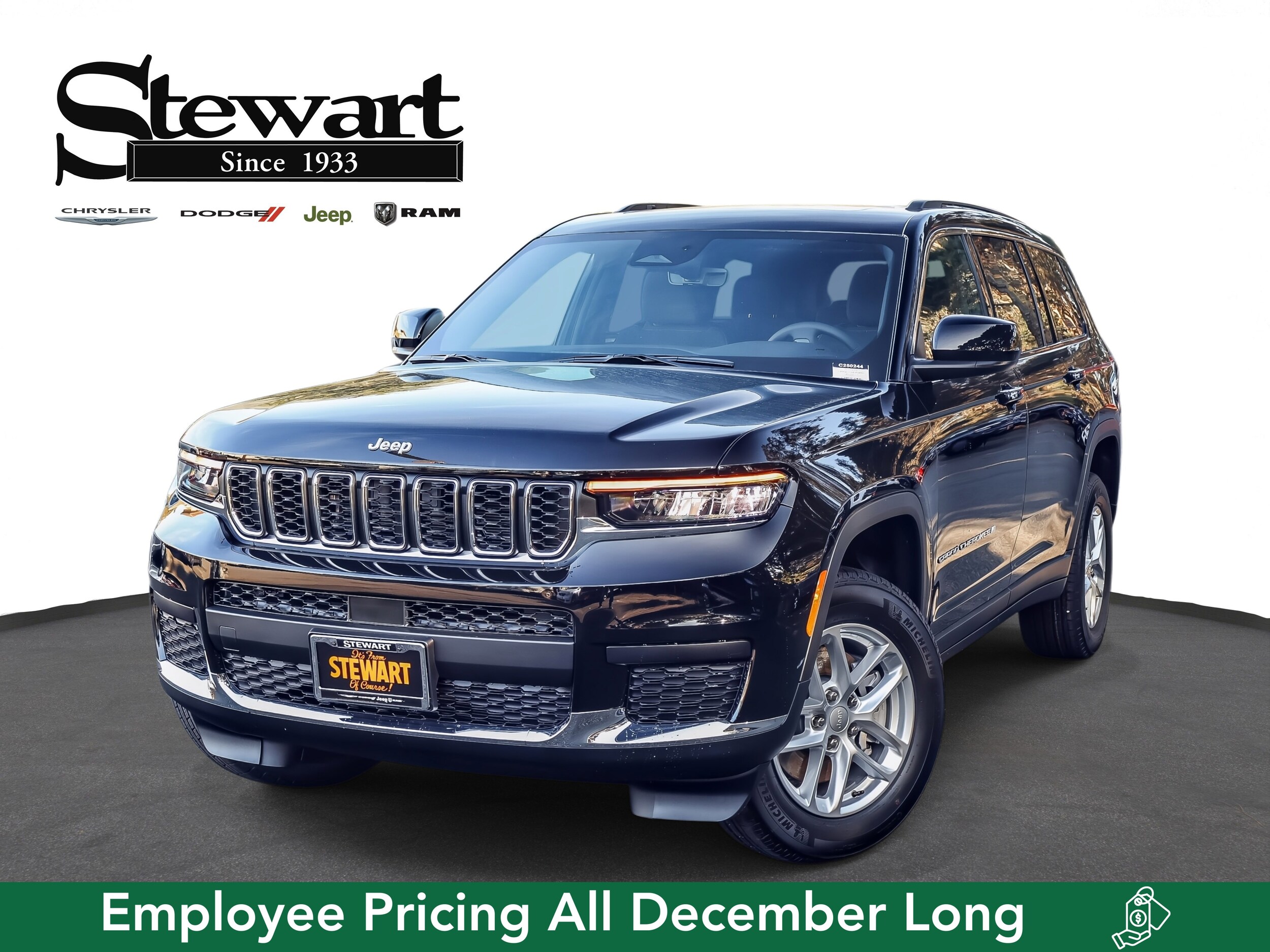 2025 Jeep Grand Cherokee L Laredo's photo