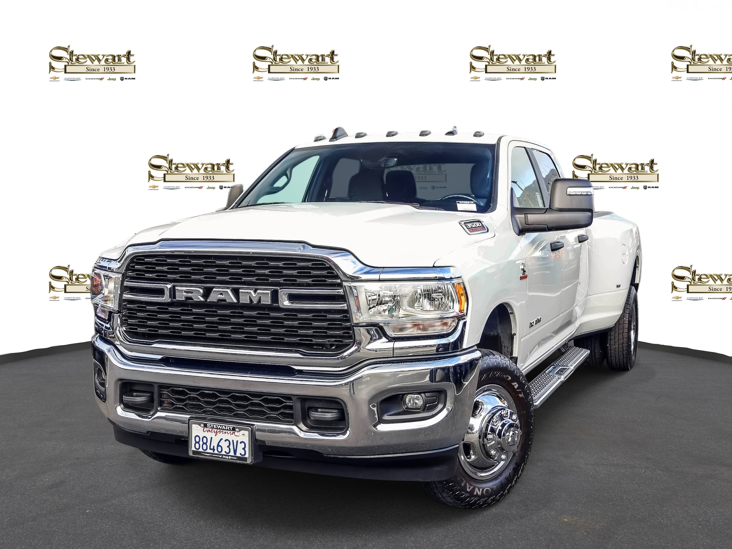 2024 RAM 3500 Big Horn Crew Cab LB DRW 4WD