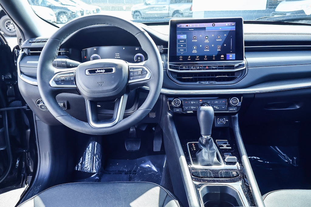 Used 2023 Jeep Compass Limited SUV