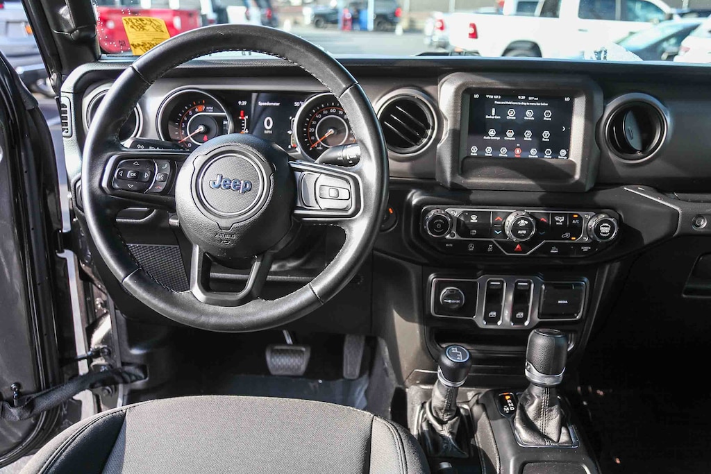 Used 2021 Jeep Wrangler Sport SUV