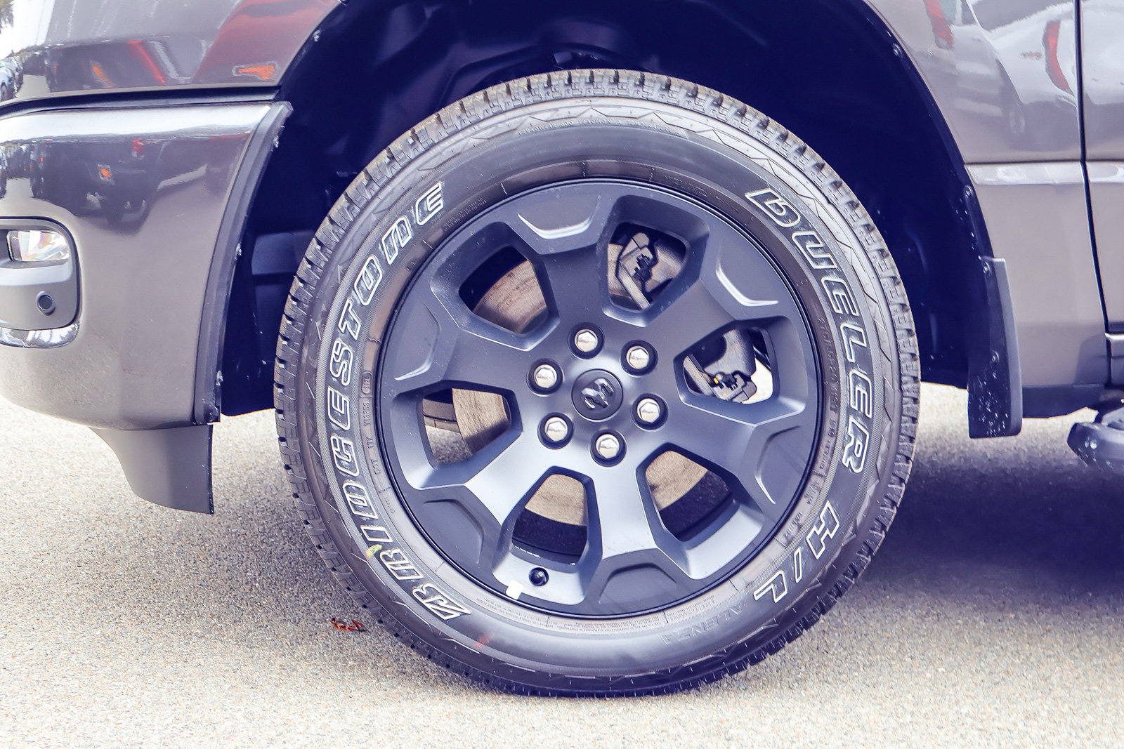2026 Ram 1500 TRADESMAN CREW CAB 4X4 — photo 16 of 30