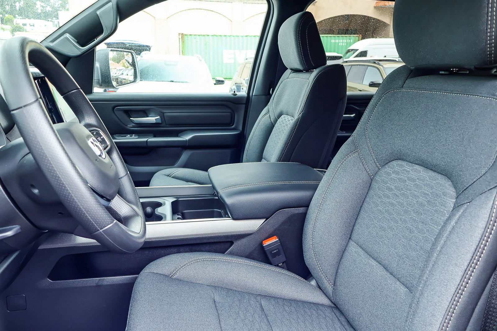 2026 Ram 1500 TRADESMAN CREW CAB 4X4 — photo 13 of 30
