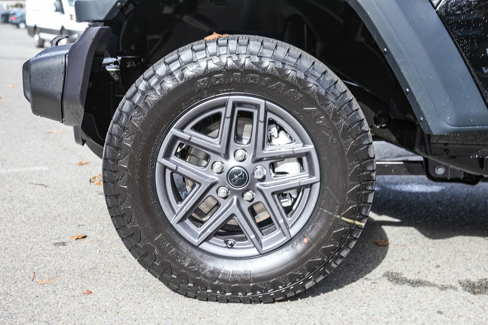 2026 Jeep Wrangler 2-DOOR SPORT — 第 16 张照片，共 30 张