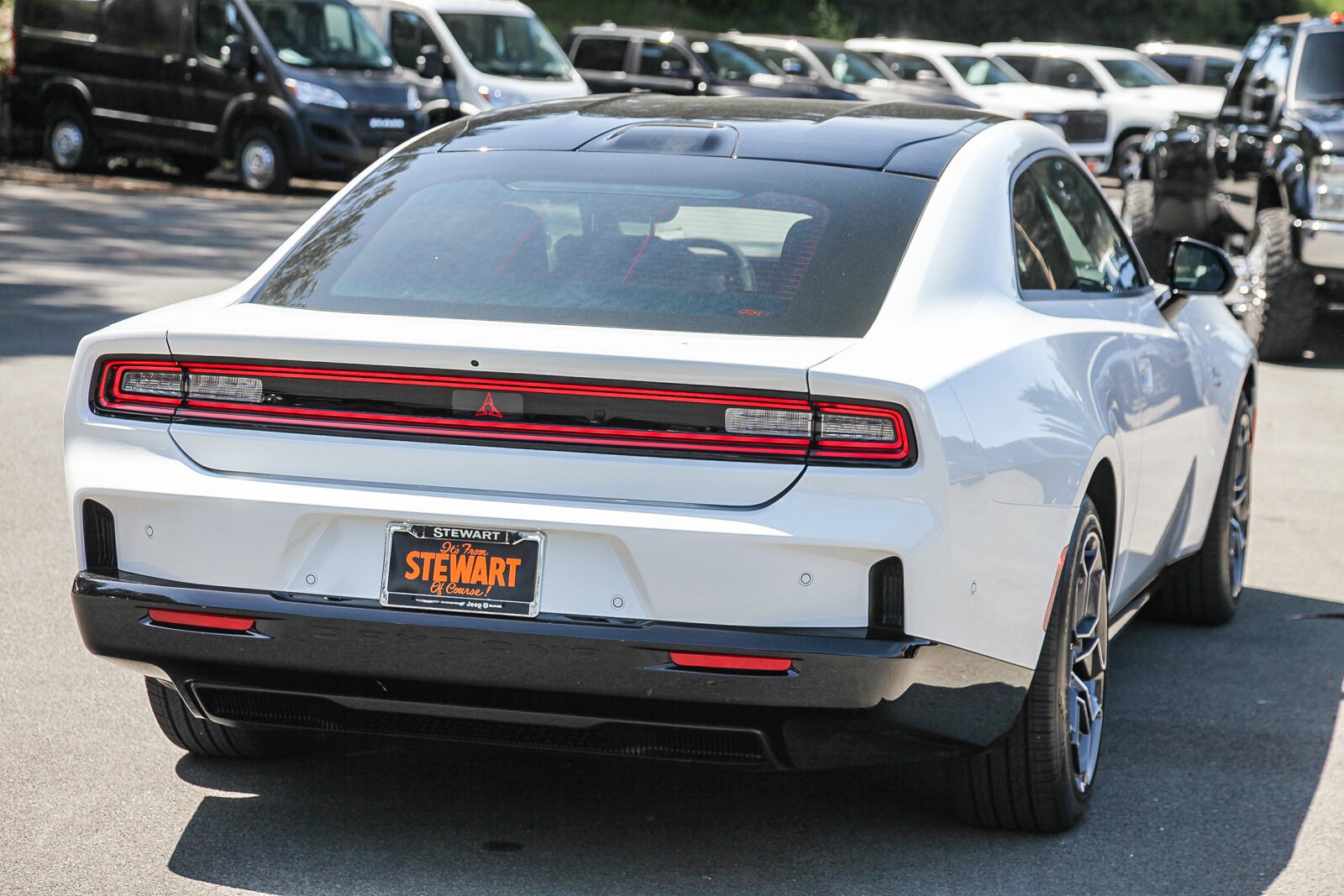 2025 Dodge Charger Daytona R/T AWD photo 4