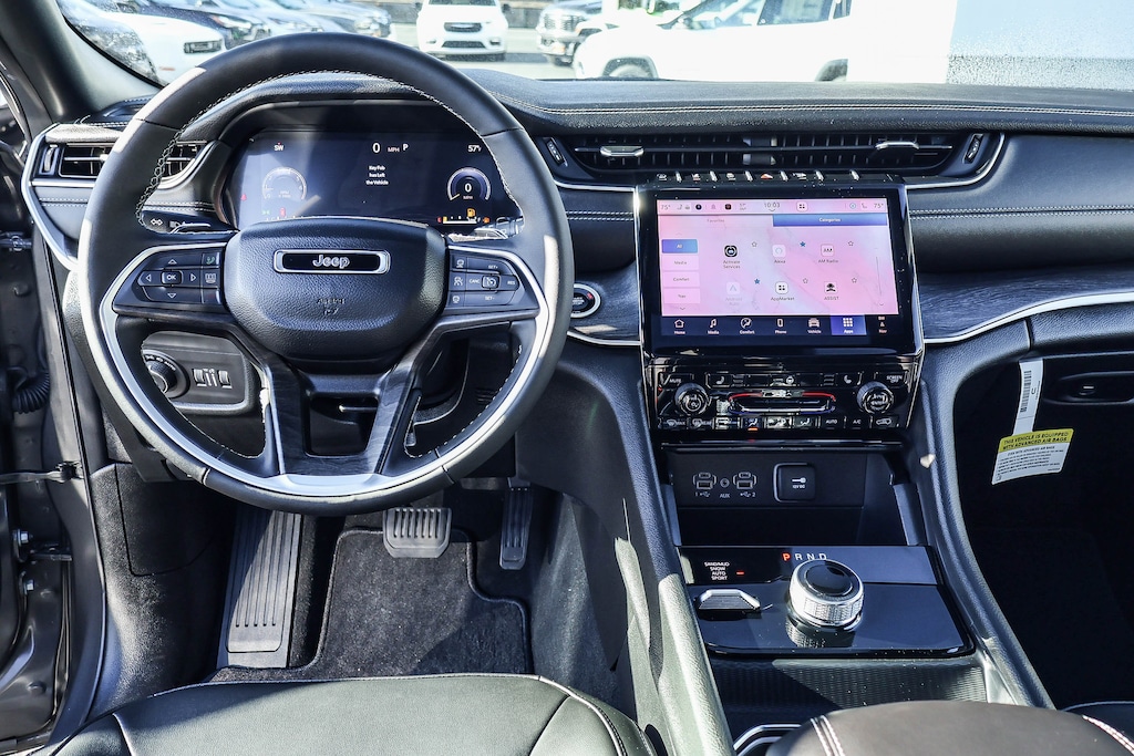 New 2025 Jeep Grand Cherokee LIMITED 4X4 Sport Utility