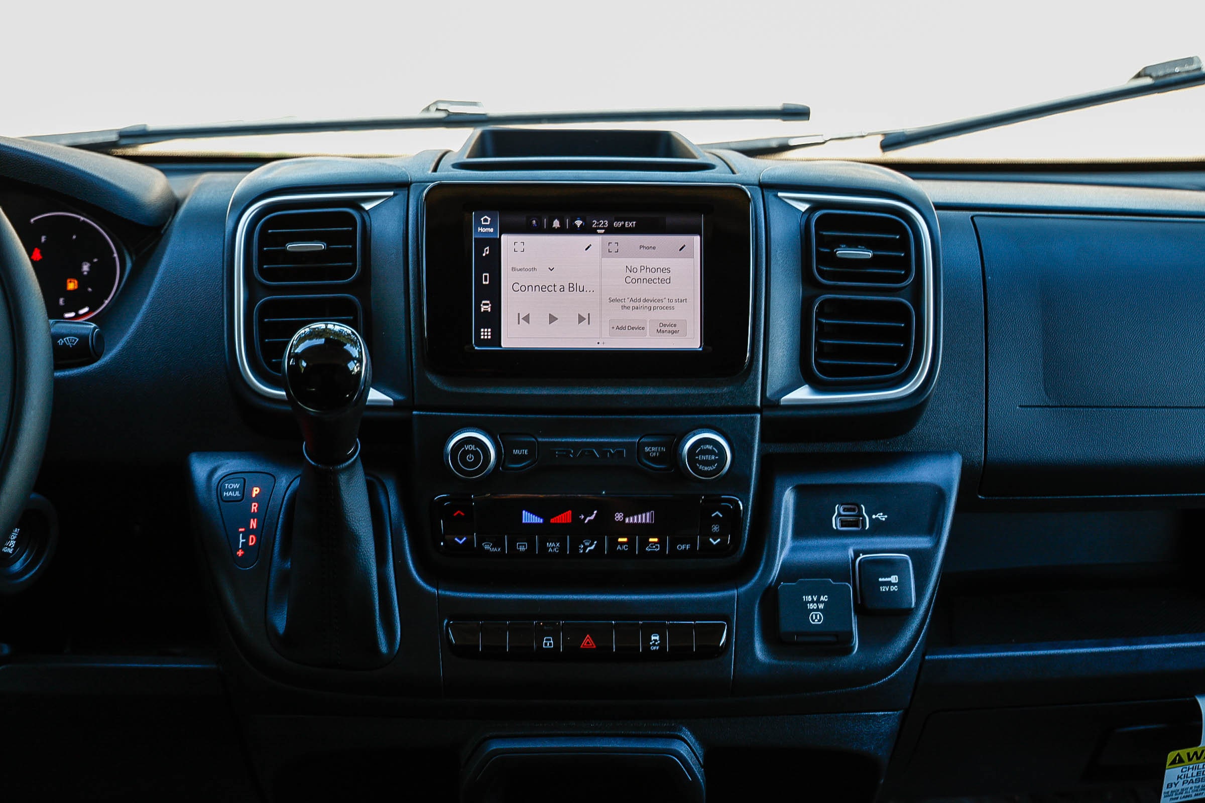 2026 Ram ProMaster 1500 PROMASTER C/V LR 136 WB — foto 8 de 29