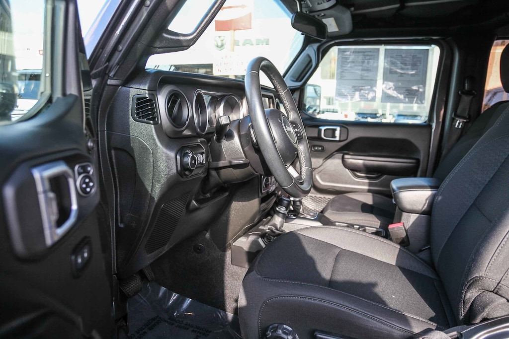 Used 2021 Jeep Wrangler Sport SUV