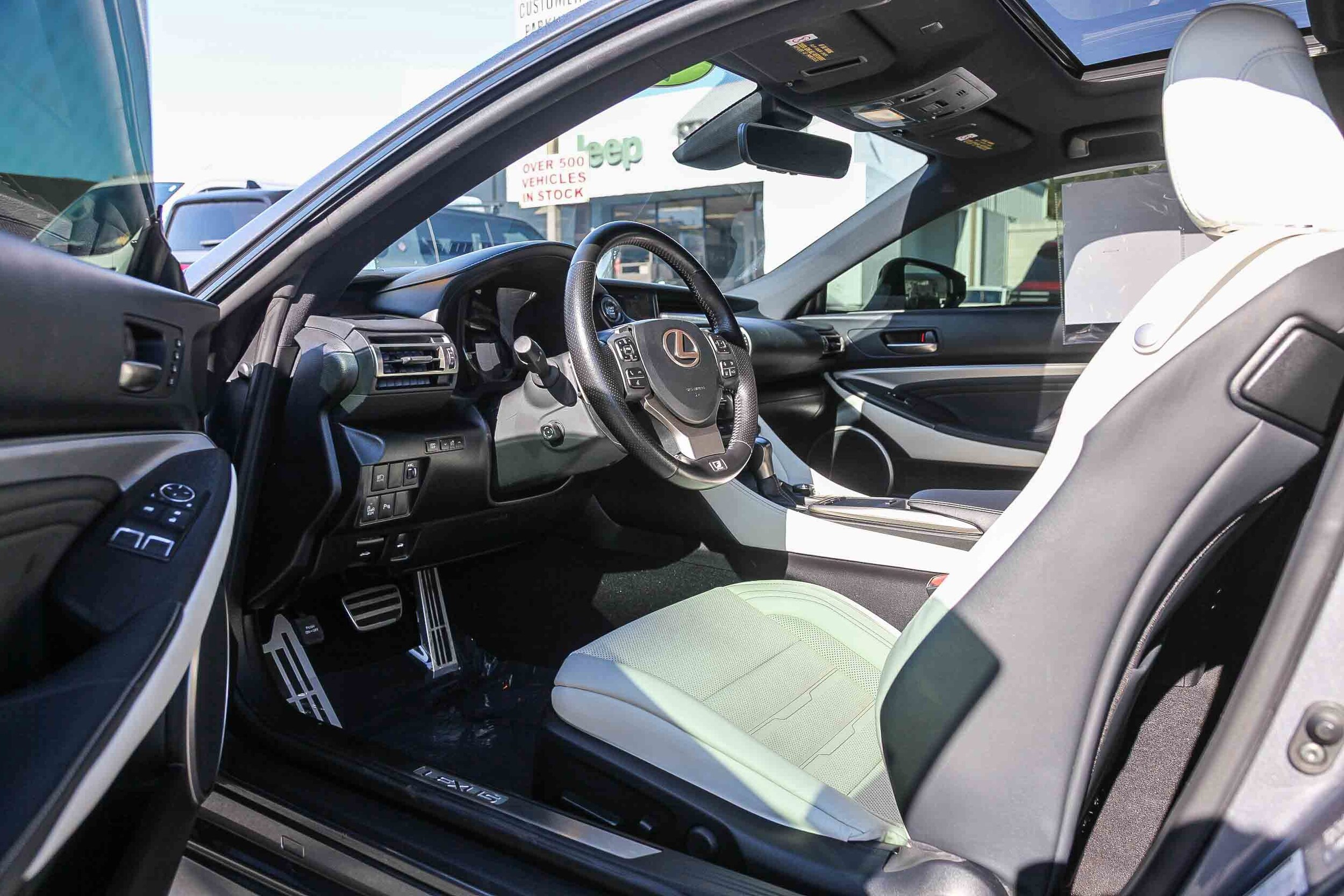 2020 Lexus RC 350 F SPORT photo 2