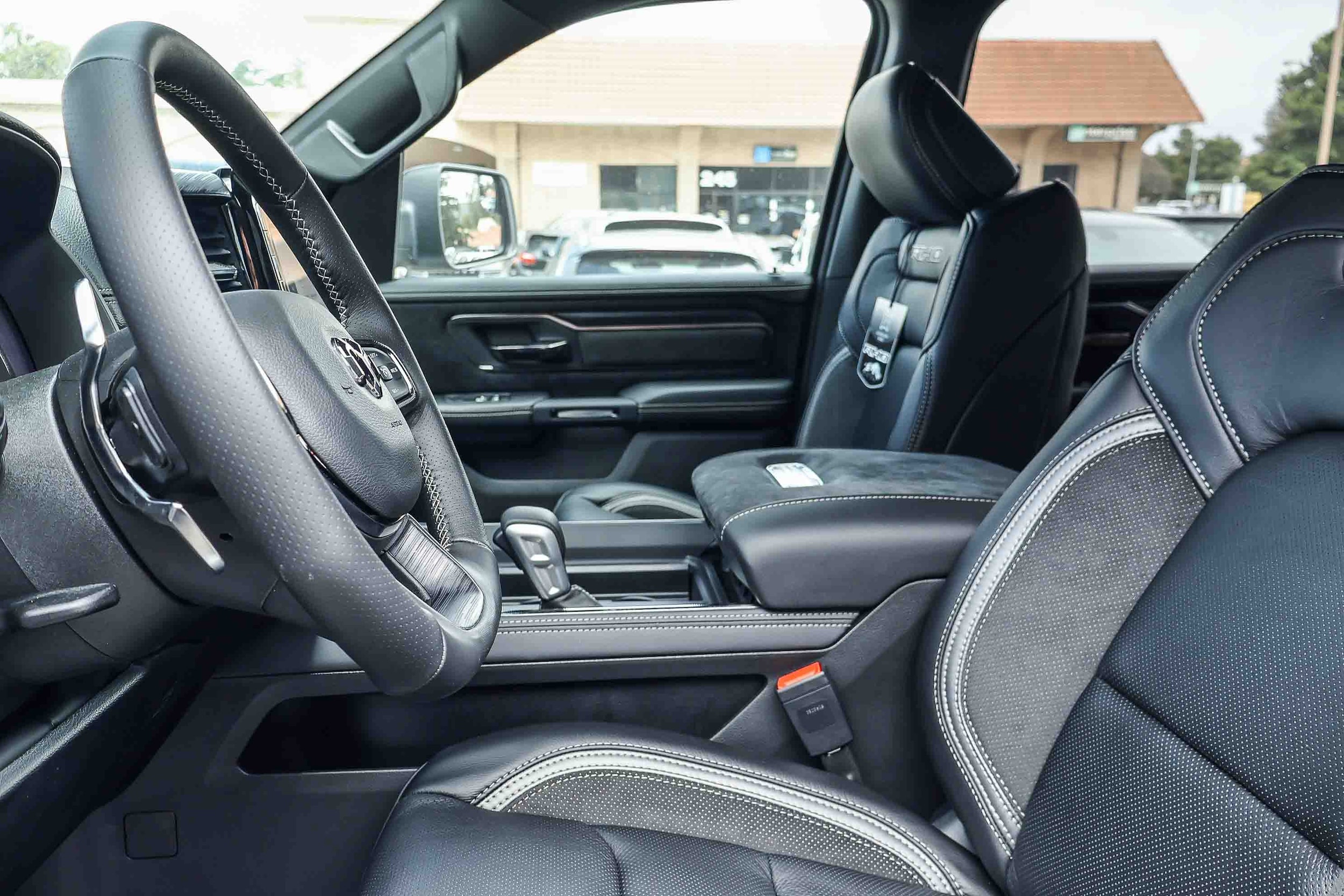 2026 Ram 1500 RHO / TRX CREW CAB 4X4 — 第 15 张照片，共 32 张