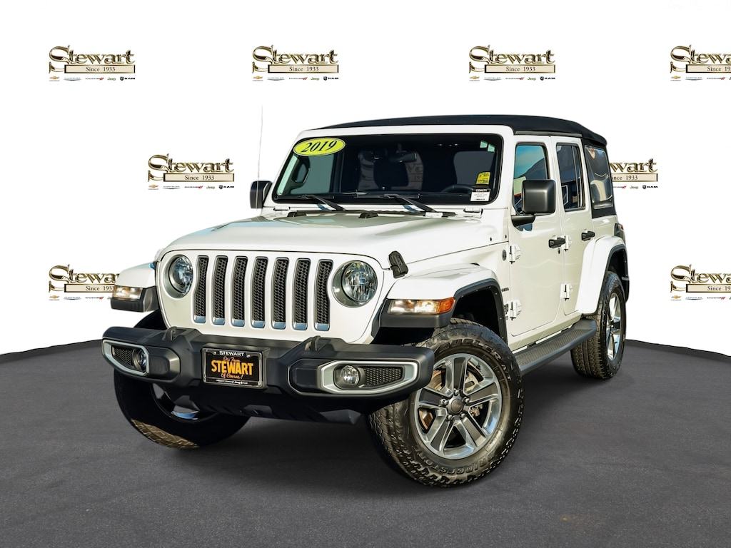 Used 2019 Jeep Wrangler Unlimited Sahara 4x4 SUV
