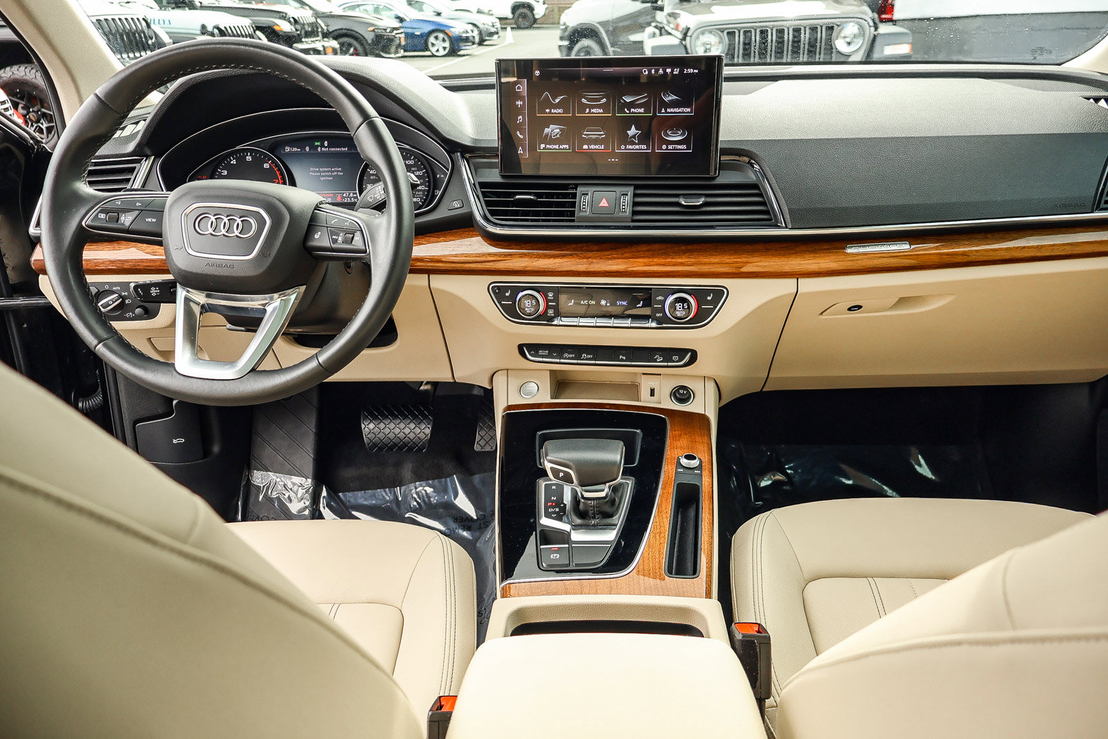 2023 Audi Q5 45 S line Premium photo 3