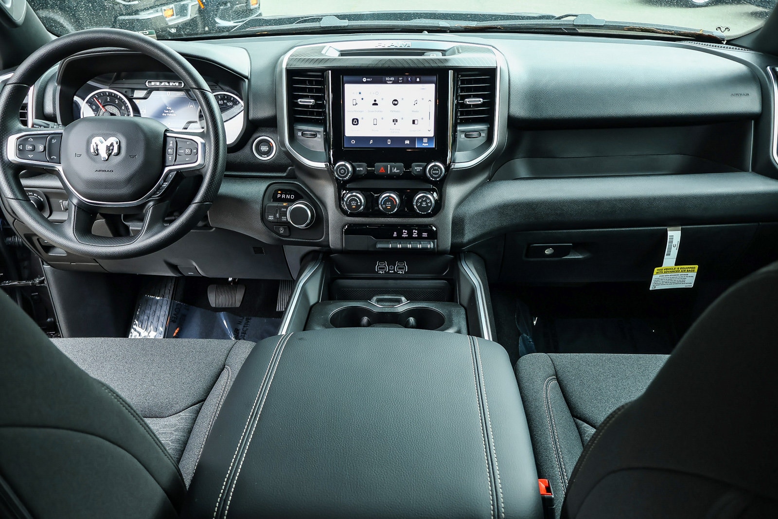 2026 Ram 1500 TRADESMAN CREW CAB 4X4 — photo 7 of 30