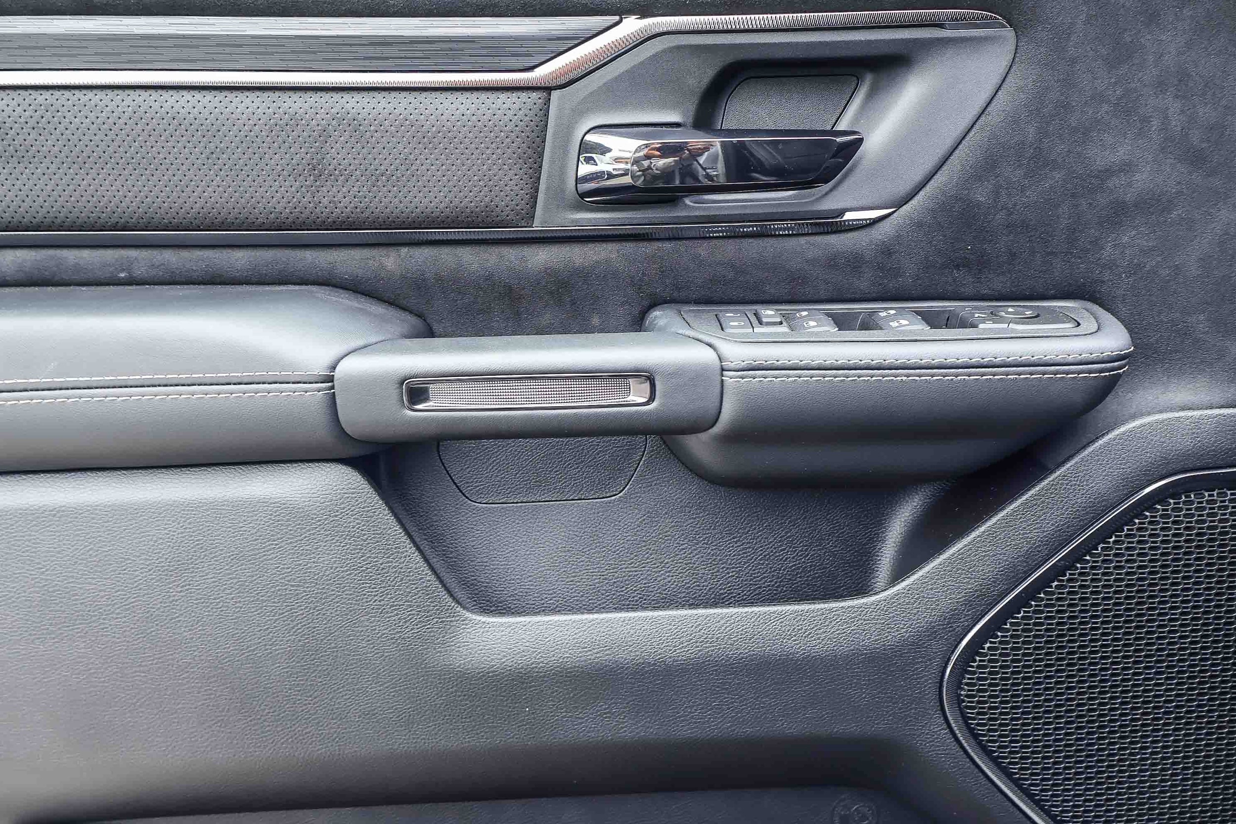 2026 Ram 1500 RHO / TRX CREW CAB 4X4 — 第 12 张照片，共 32 张