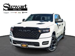 2026 Ram 1500 EXPRESS CREW CAB 4X4 5'7 BOX Pickup