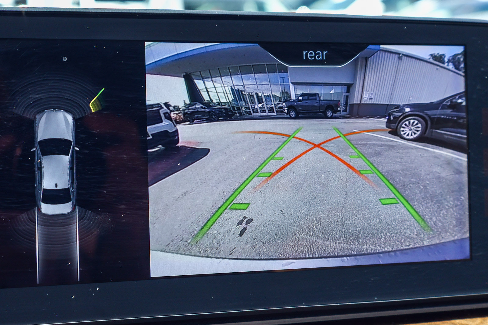 2018 BMW 530e iPerformance photo 5