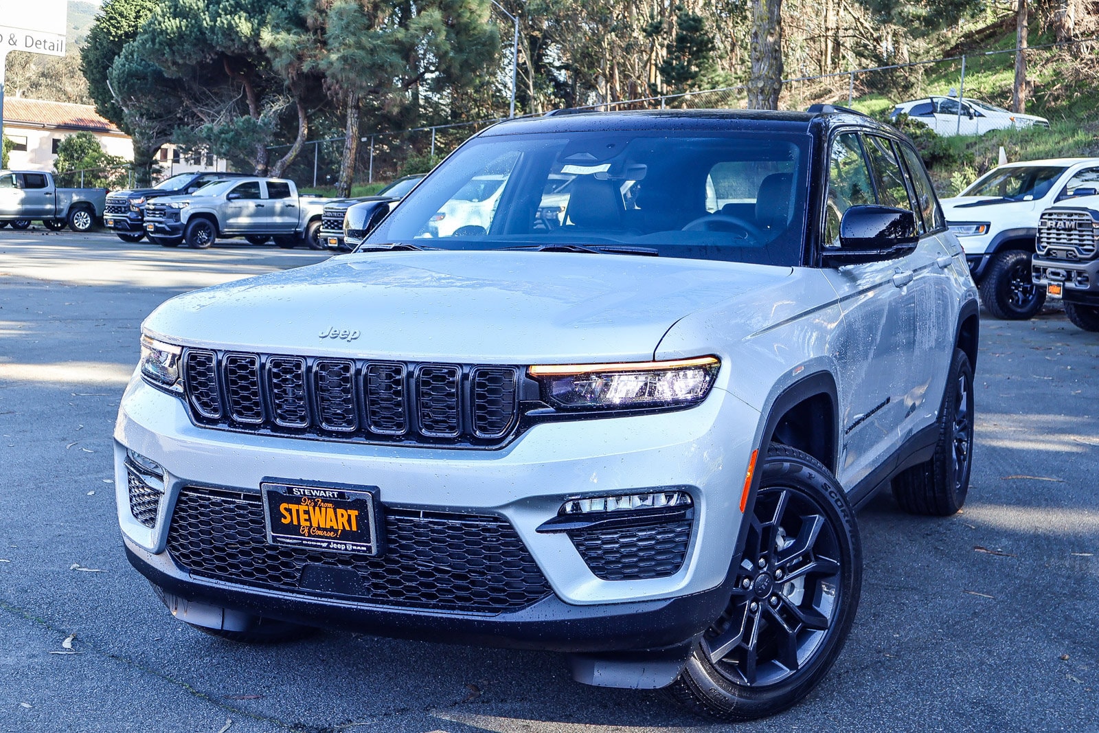 2025 Jeep Grand Cherokee