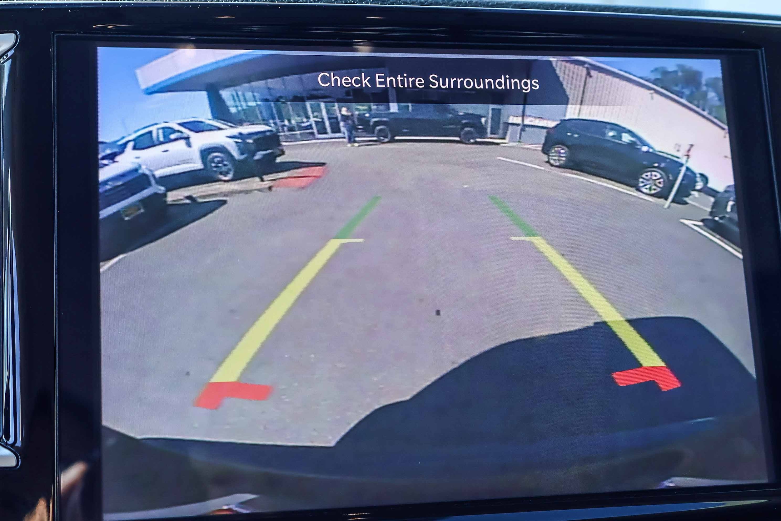 2023 Chrysler Pacifica Touring L photo 4