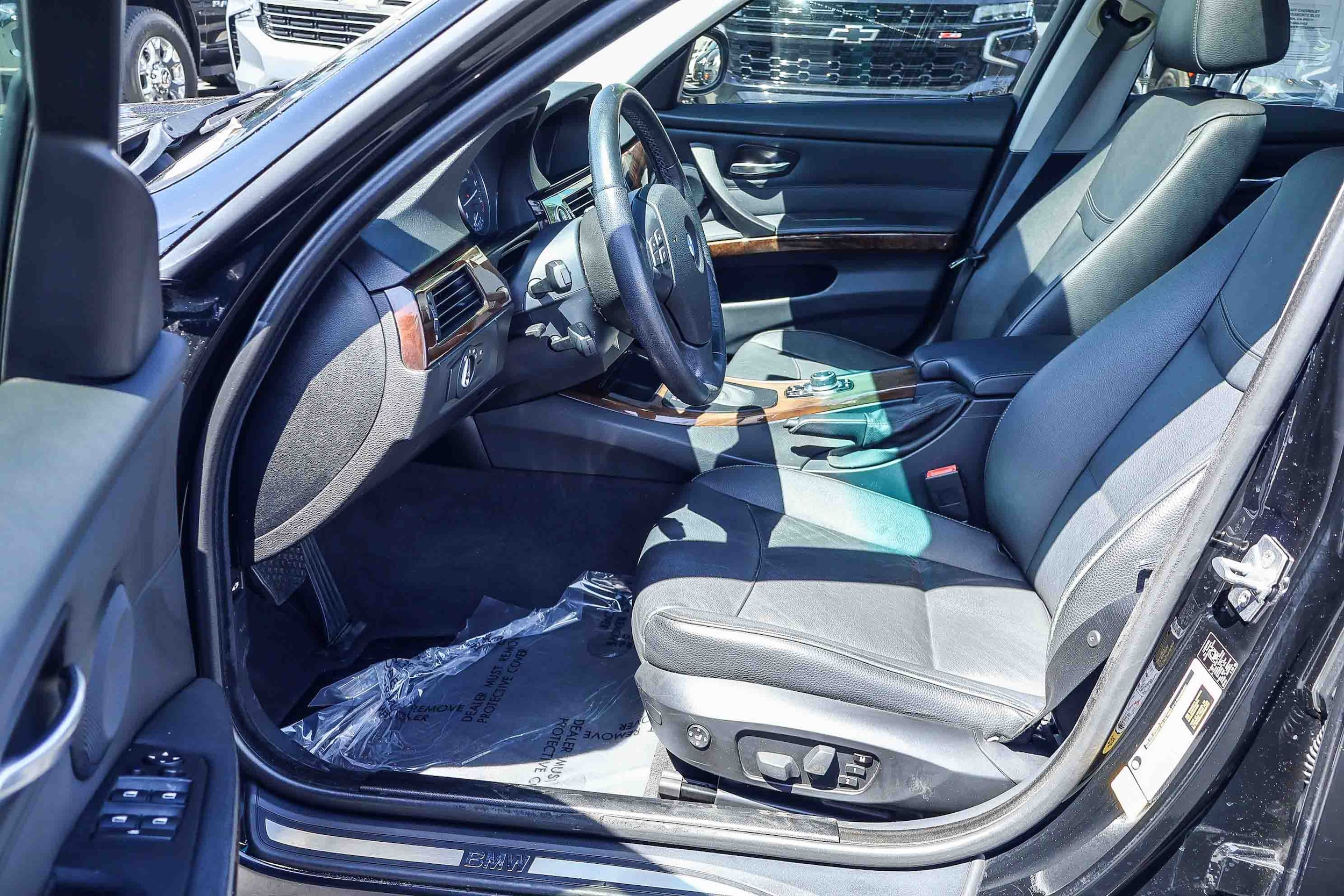 Used 2010 BMW 3 Series 328i with VIN WBAPH5G51ANM70142 for sale in Colma, CA