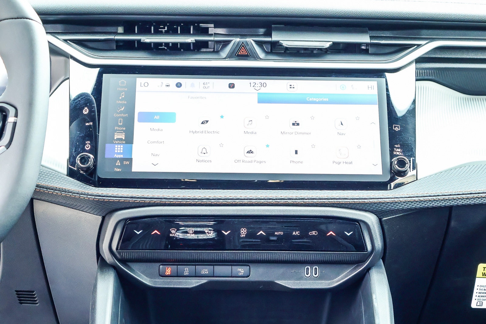 2026 Jeep Cherokee LAREDO 4X4 — photo 11 of 33