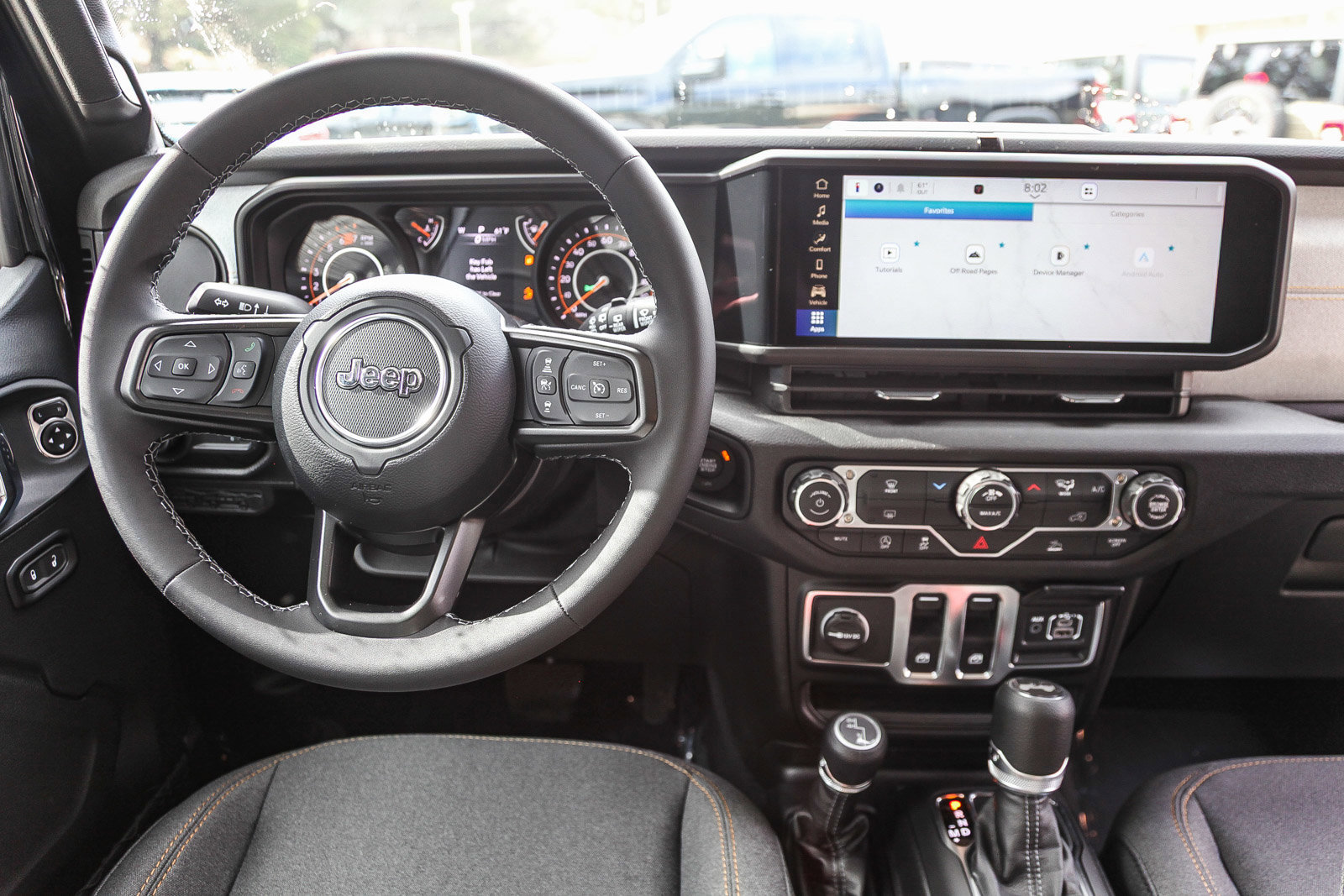 2026 Jeep Wrangler 2-DOOR SPORT — 第 3 张照片，共 30 张