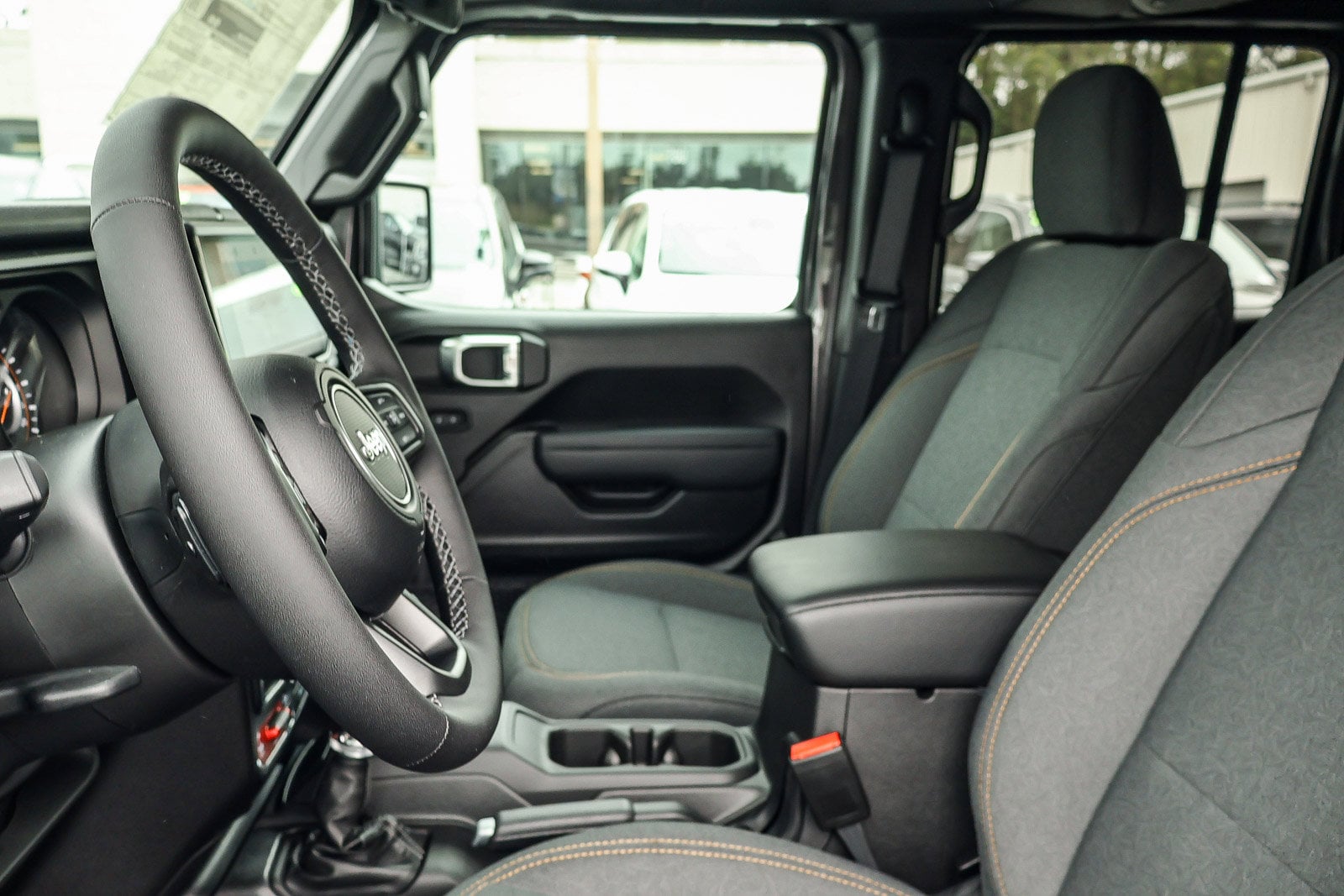 2026 Jeep Wrangler 4-DOOR SPORT — photo 15 of 32