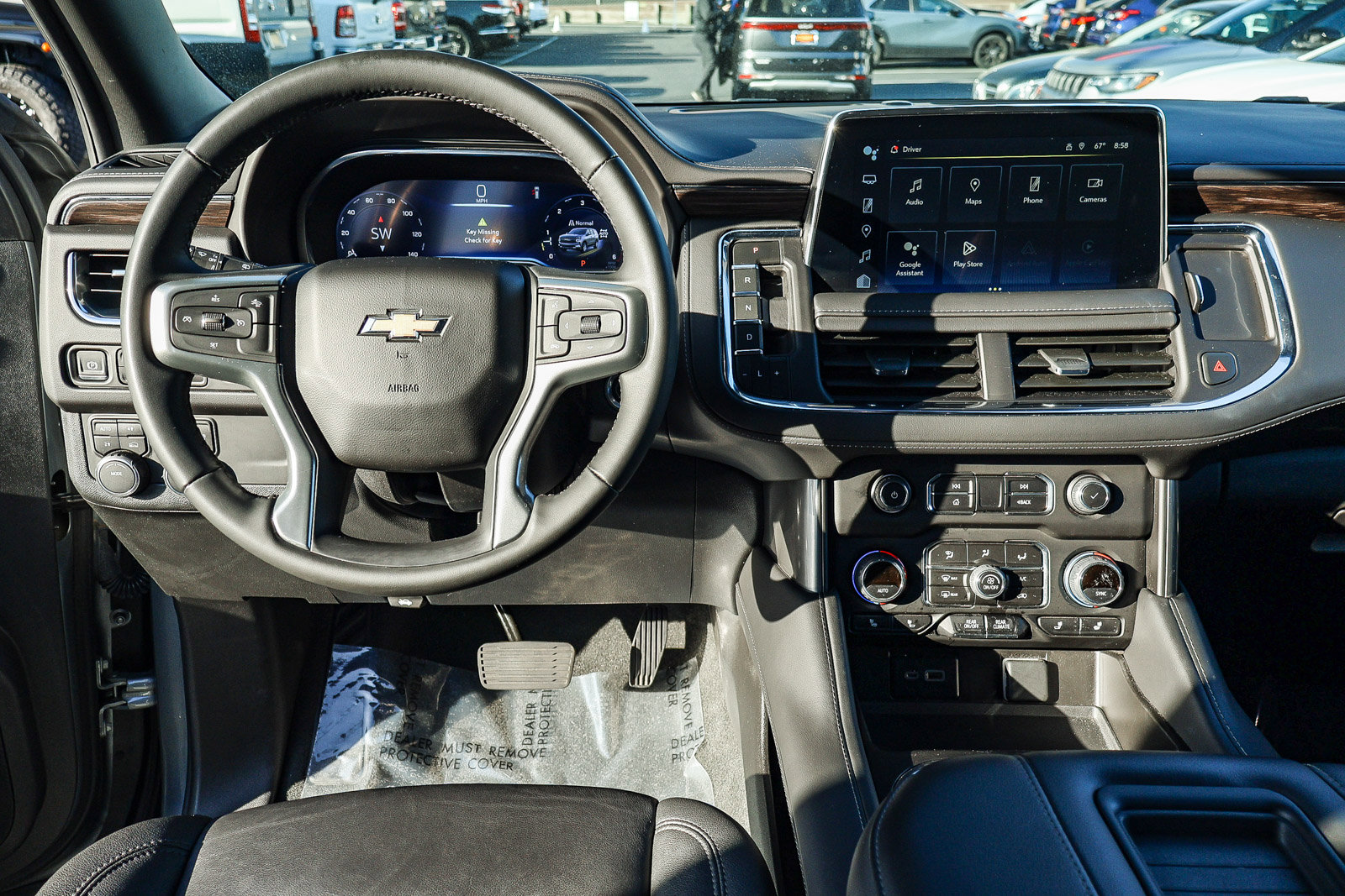 2024 Chevrolet Suburban LT photo 2