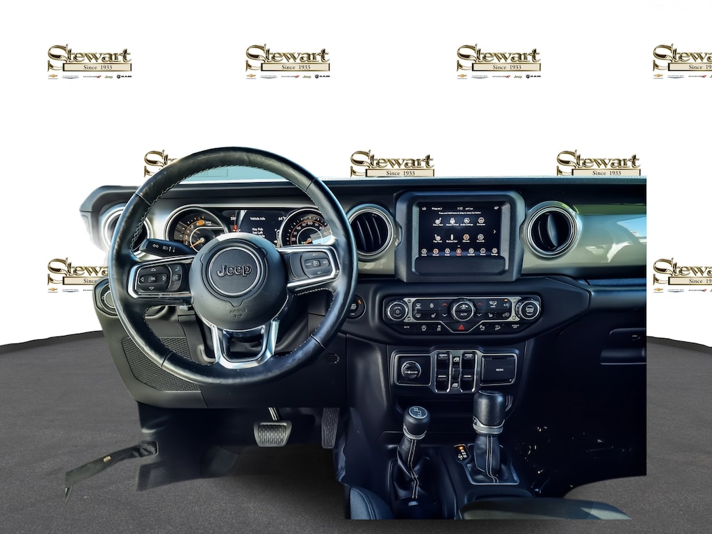 Used 2019 Jeep Wrangler Unlimited Sahara 4x4 SUV