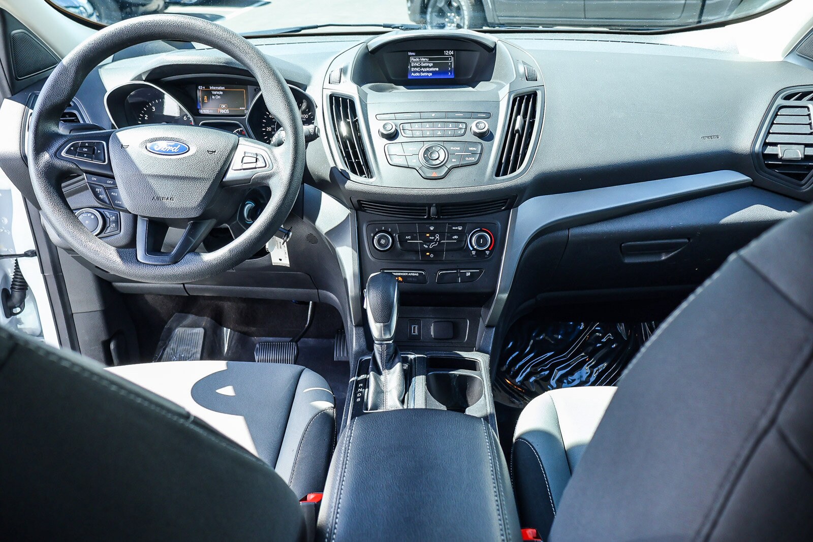 2019 Ford Escape S photo 5