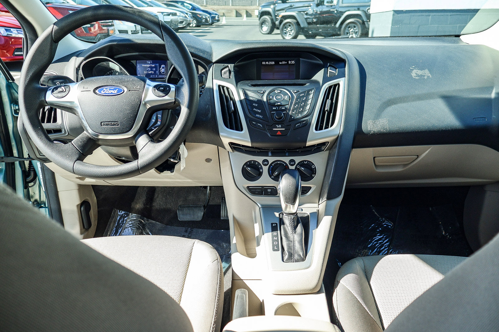 2012 Ford Focus SE photo 4