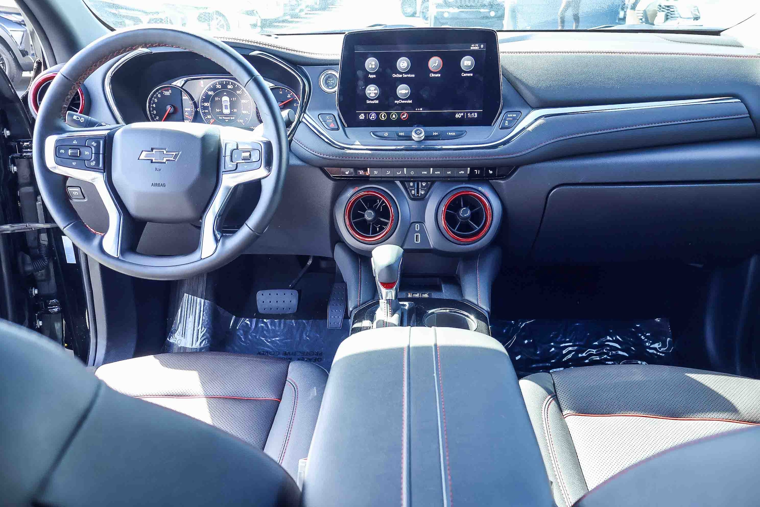 2025 Chevrolet Blazer RS photo 3