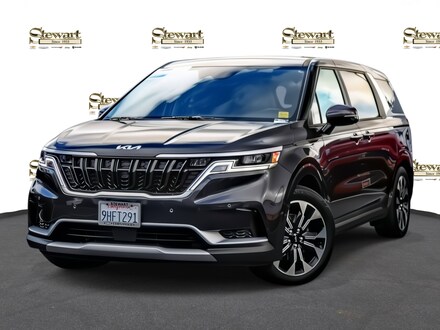 2024 Kia Carnival EX