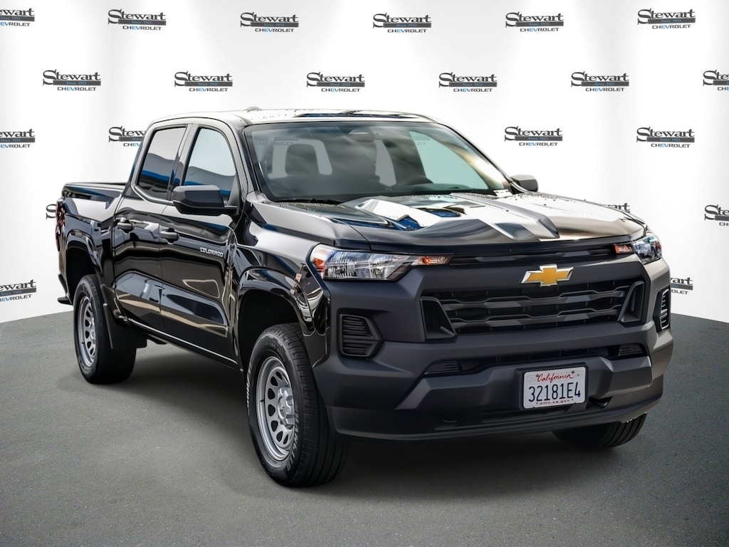 Used 2025 Chevrolet Colorado WT/LT Truck